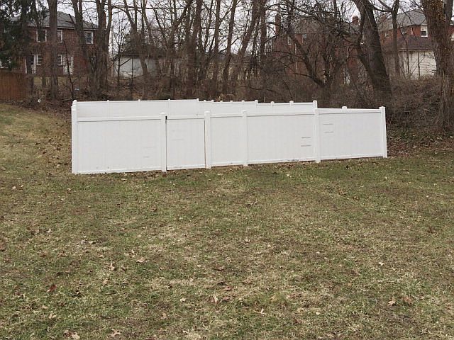 2nd image of 394 Poplar St
