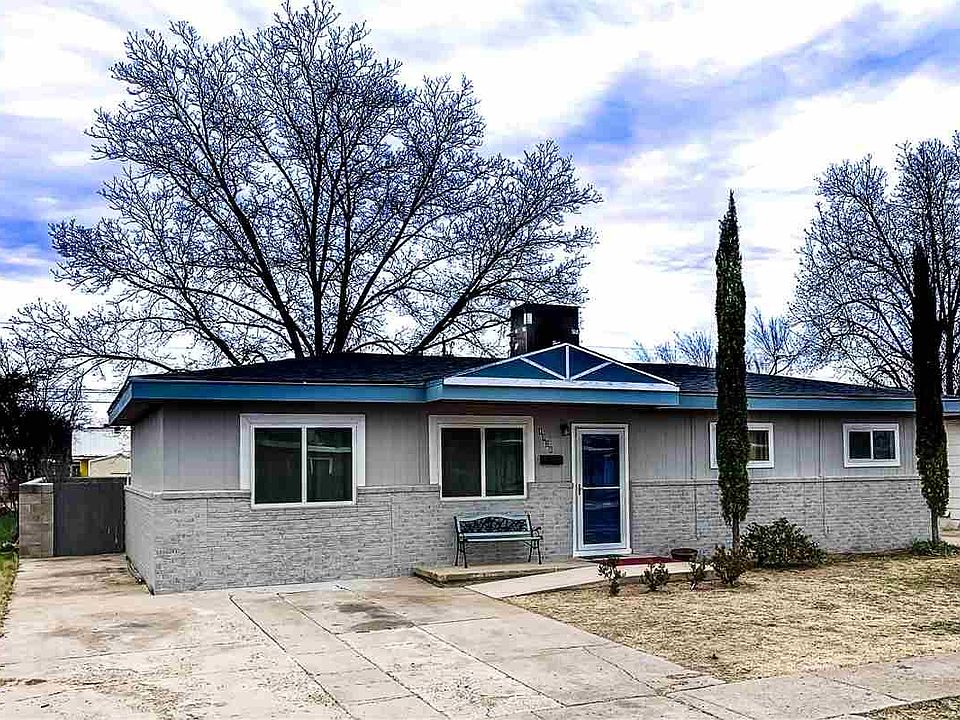 1st image of 1726 N Penasco Dr