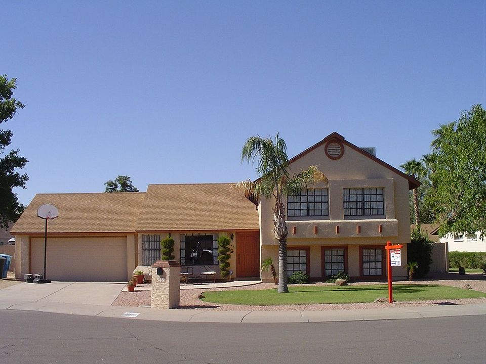 "Lovely Home On Premium Cul-de-sac Lot"