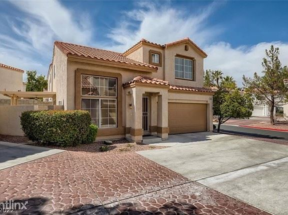 3rd image of 8837 Cornwall Glen Ave