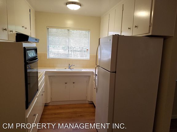 5th image of 219 Avery Ln APT 2