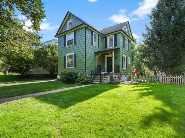 433 N Seward Ave, Auburn, NY 13021
