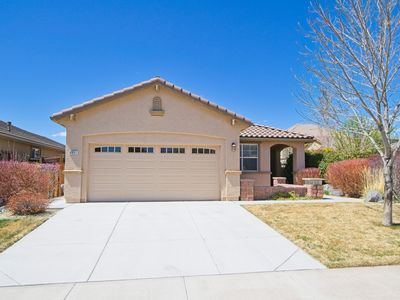 6851 Apus Dr, Sparks, NV, 89436