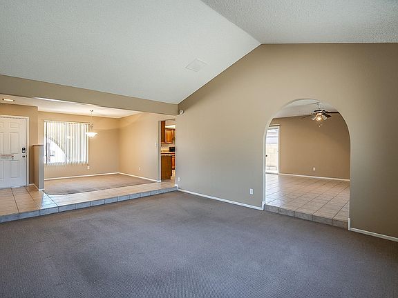 3rd image of 10044 N 50th Dr