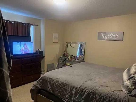 4th image of 221-10150 121st Ave #221