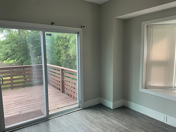 4th image of 7720 Grand Division Ave