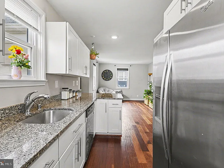 2507 Glencoe Rd — Photo 12