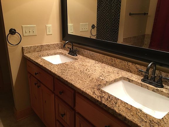 5th image of 99 Deer Creek Ln