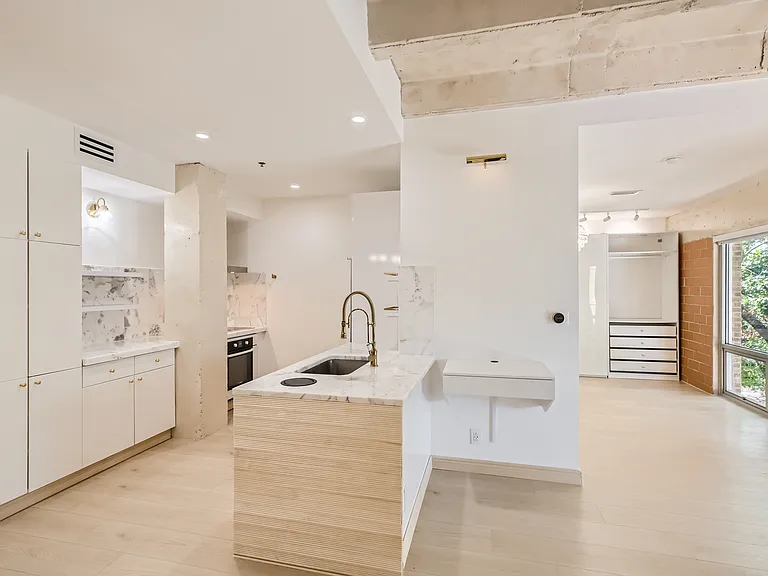 1115 S Alamo St #2402 — Photo 21