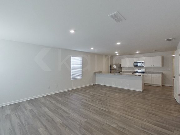 4th image of 314 Ironwood Ct