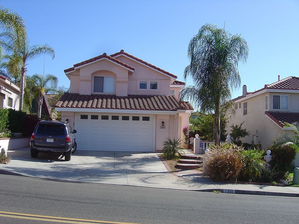 1st image of 1308 La Crescentia Dr