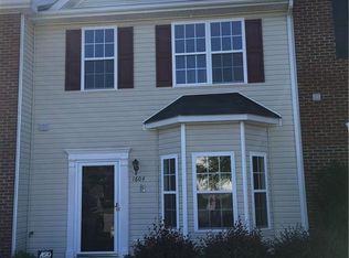 1604 Olivers Crossing Cir, Winston Salem, NC 27127