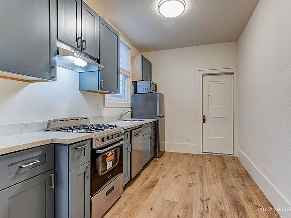 2nd image of 1435 Larkin St APT 9