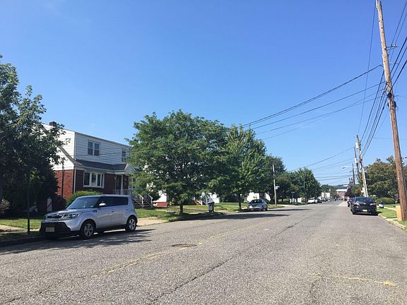 5th image of 161-163 Illinois Ave