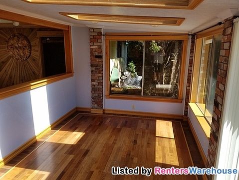 4th image of 24511 SE 30th St