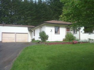 257 Monohon Landing Rd, Raymond, WA 98577