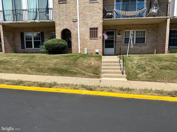7742 Lakecrest Dr Unit 7742, Greenbelt, MD 20770