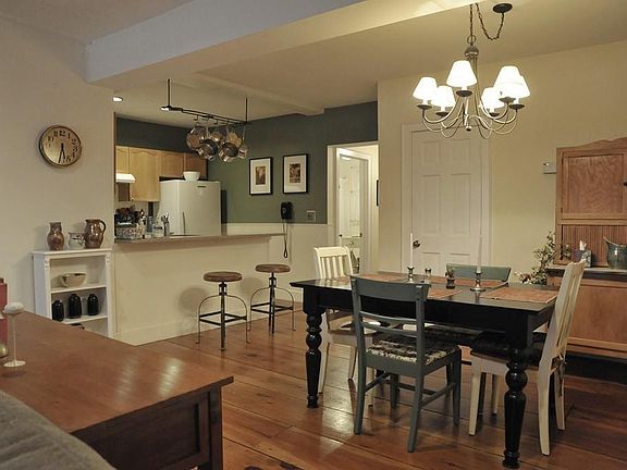 5th image of 208 High St #2