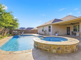 521 Bailer Dr, Crowley, TX 76036