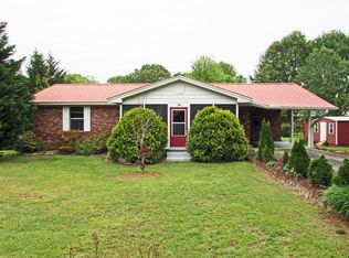108 Lillian St, Red Bay, AL 35582