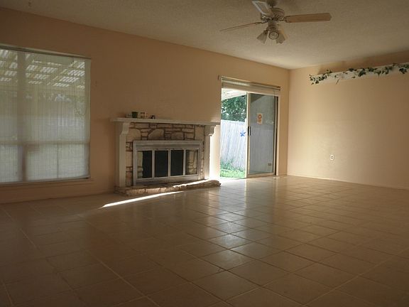 3rd image of 5814 Lake Champlain St