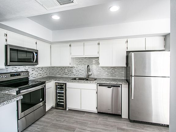 2nd image of 11423 N 30th Ave