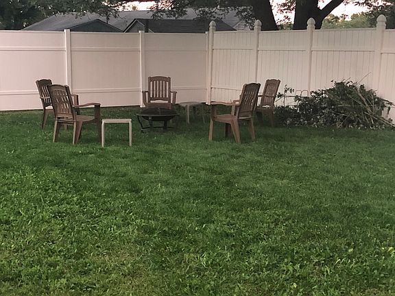 2nd image of 10 Marvin Ln