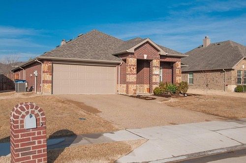 1st image of 2569 Saddlehorn Dr