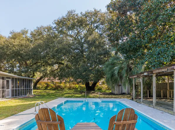 5006 Gollihugh St, Beaufort, SC 29906