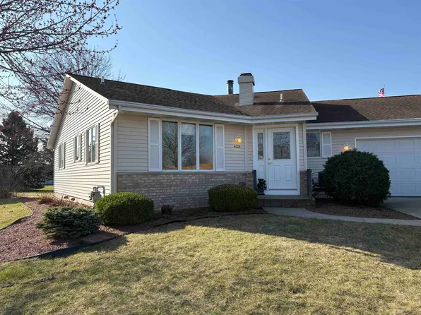 4006 Devereaux Dr, Janesville, WI 53546