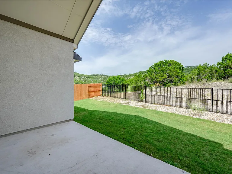 5417 Flowing Brook Cv — Photo 33