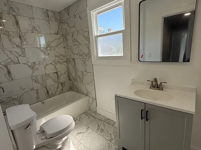 3135 Agate St — Photo 11