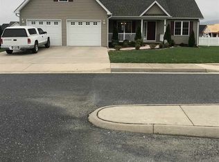 9 Boulder Dr, Stuarts Draft, VA 24477