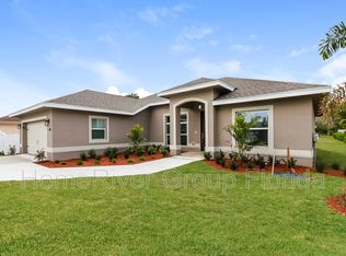 1582 SW Byron St, Pt Saint Lucie, FL 34983