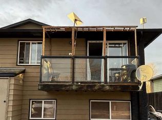 1701 S Saint Edward Blvd N #2, Lethbridge, AB T1H1X2