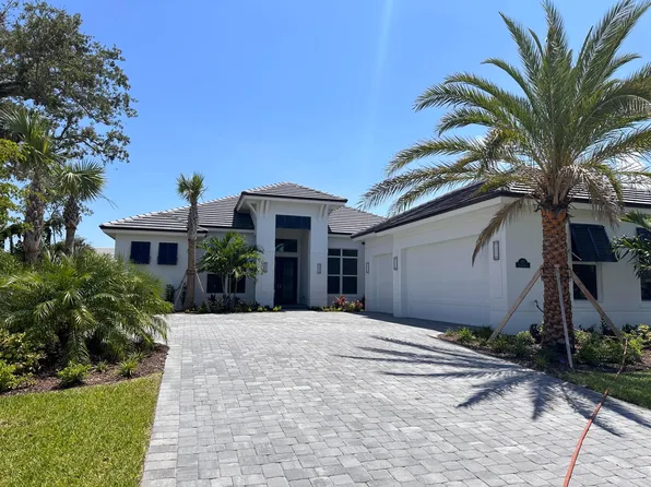 127 Strand Drive, Vero Beach, FL 32963