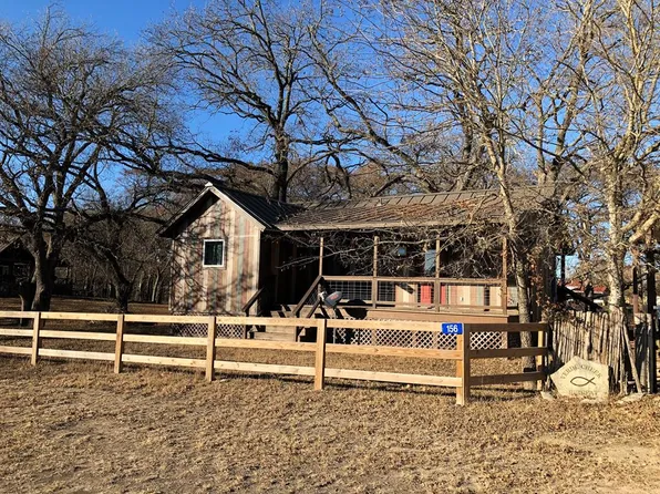 156 Verde Park Blvd, Center Point, TX 78010
