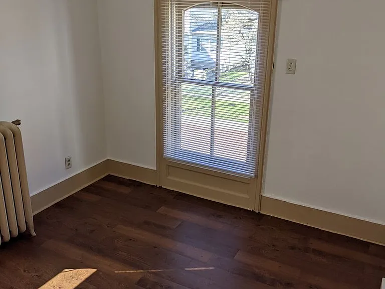 401 S Race St — Photo 20