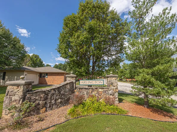 44 Arlington Ct, Jasper, IN 47546