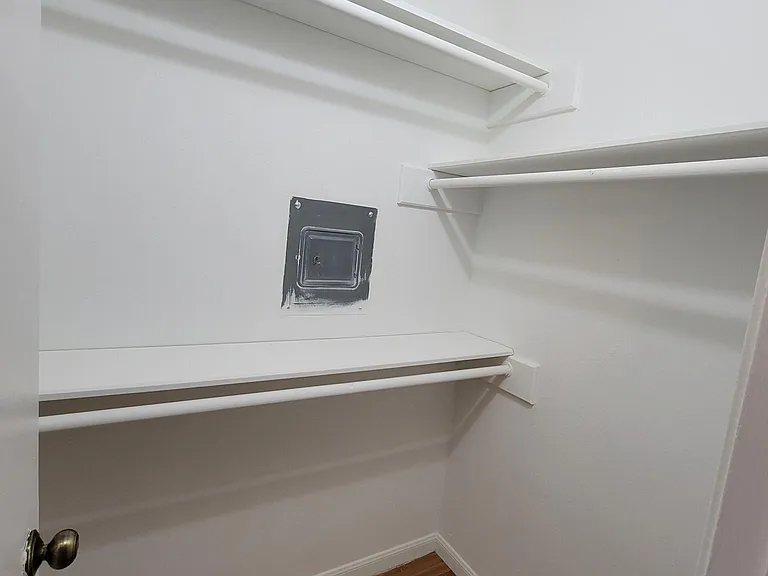2404 Sycamore Ave #C-1 — Photo 10
