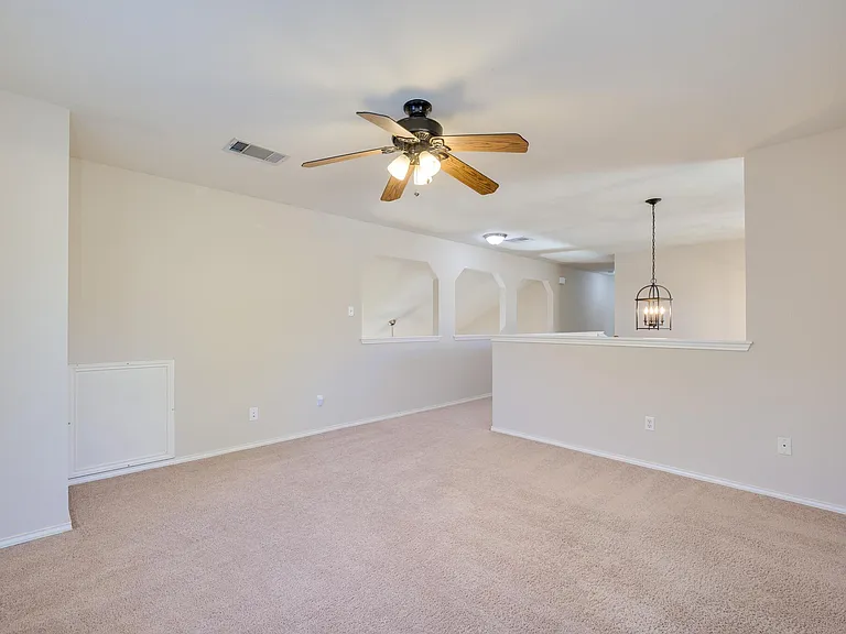 5709 Pecanwood Ln — Photo 25