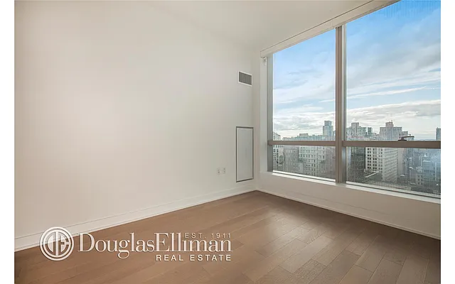 Rented by Douglas Elliman | media 28