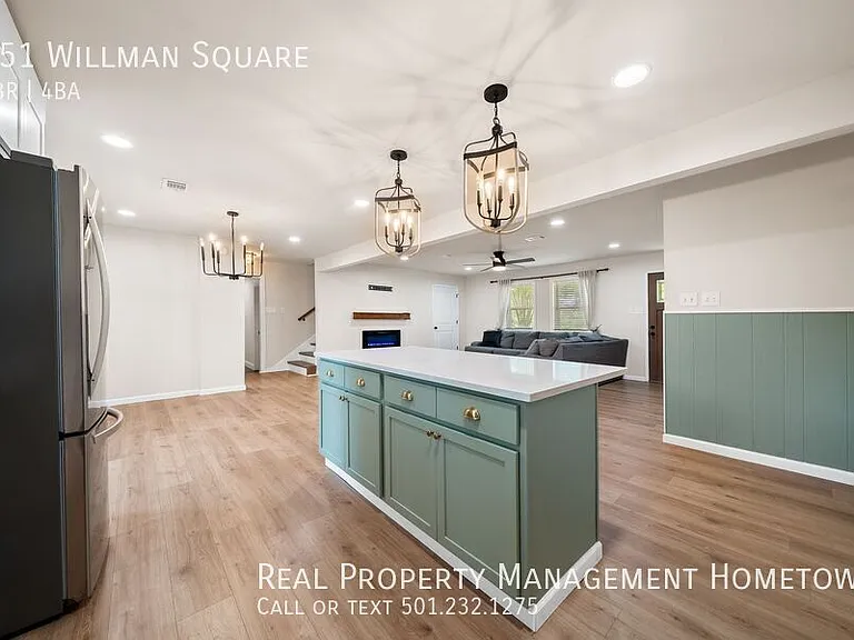 251 Willman Sq — Photo 20