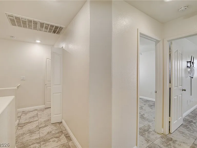4208 Perfect Drift St — Photo 23