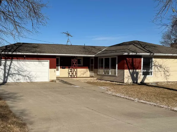 11610 109th St, Edgerton, MN 56128