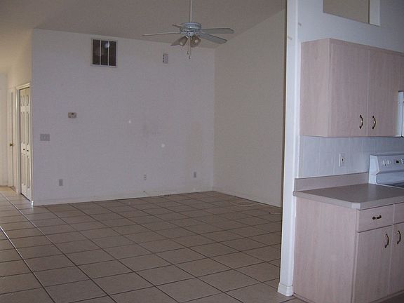 5th image of 33B Ponce Deleon Dr