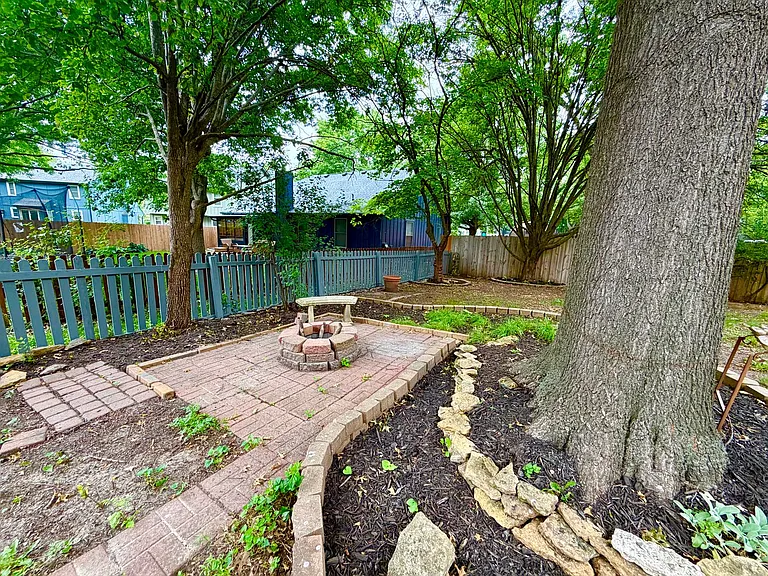14776 S Alden St — Photo 29