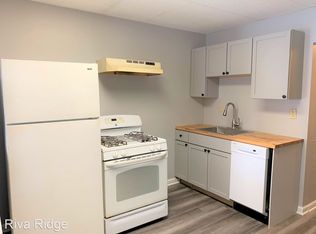 504 Broadway Ave APT C, Mc Kees Rocks, PA 15136