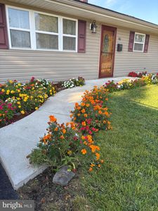 901 Birchwood Dr, Newark, DE, 19713