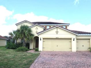3715 Isles Arbor Ln, Kissimmee, FL 34746
